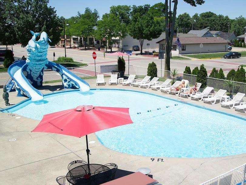 Colonial Motel Wisconsin Dells Eksteriør bilde